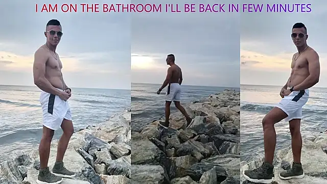 Snapshot of DavidAngell7 chatting on December 7, 2024, 7:38 am DavidAngell7 online show from December 7, 2024, 7:38 am