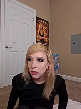 AmethystFoxx online show from April 11, 2026, 6:23 pm