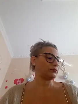 BellaBellaHot online show from December 21, 2025, 9:16 am