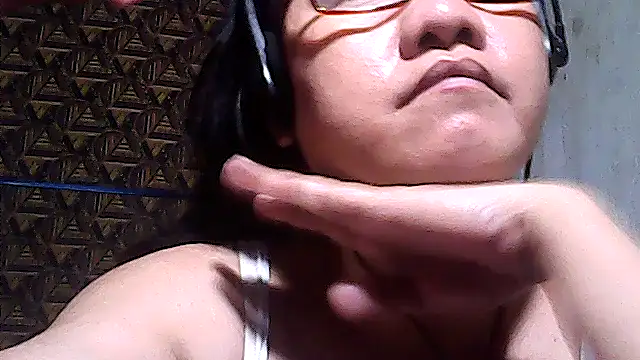 sweetsosie18 online show from March 7, 2026, 12:07 am