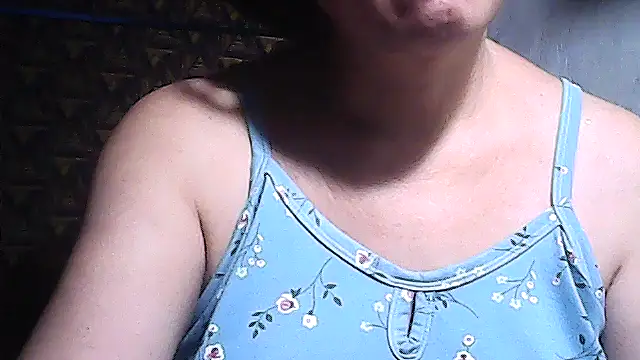 Snapshot of sweetsosie18 chatting on May 8, 2026, 7:08 pm sweetsosie18 online show from May 8, 2026, 7:08 pm