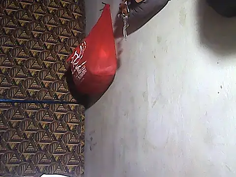 Snapshot of sweetsosie18 chatting on May 19, 2026, 9:37 am sweetsosie18 online show from May 19, 2026, 9:37 am