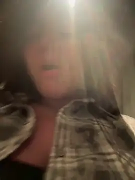 Niki li online show from March 15, 2025, 6:36 am