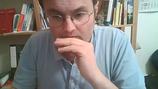 Snapshot of makau1 chatting on April 20, 2026, 9:16 pm makau1 online show from April 20, 2026, 9:16 pm