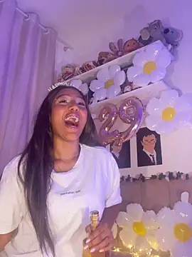 Kaiisa  online show from December 2, 2025, 10:16 pm