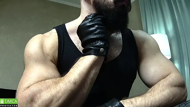 Kurt Stone1 online show from December 3, 2025, 5:22 pm