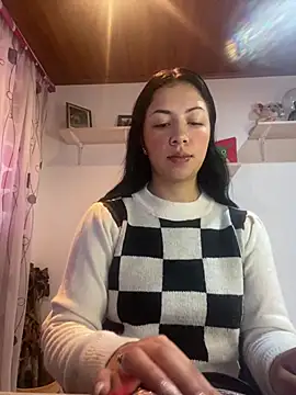 MadisonCambel online show from January 15, 2025, 1:09 pm