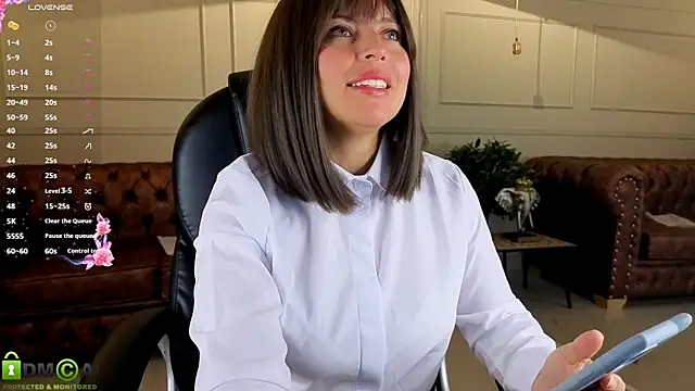 Snapshot of ROSE__15 chatting on May 18, 2026, 12:11 pm ROSE 15 online show from May 18, 2026, 12:11 pm