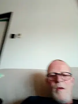 ClubbyEuphory online show from January 9, 2026, 1:14 pm