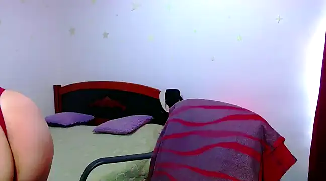 Snapshot of luchiana_hott21 chatting on February 8, 2025, 3:21 pm luchiana hott21 online show from February 8, 2025, 3:21 pm