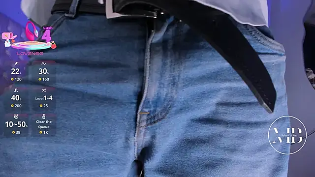 MichaelBear  online show from October 26, 2025, 4:46 pm