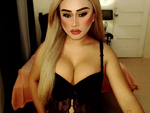 MISTRESS OF EVILCUMxx online show from March 17, 2025, 7:48 pm