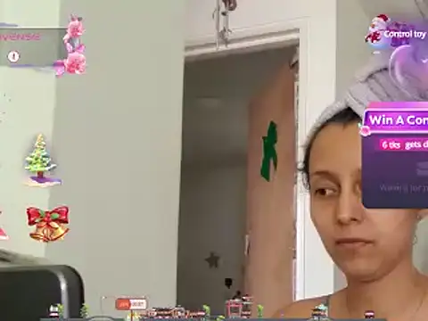 Moon lunita online show from December 16, 2024, 5:54 pm