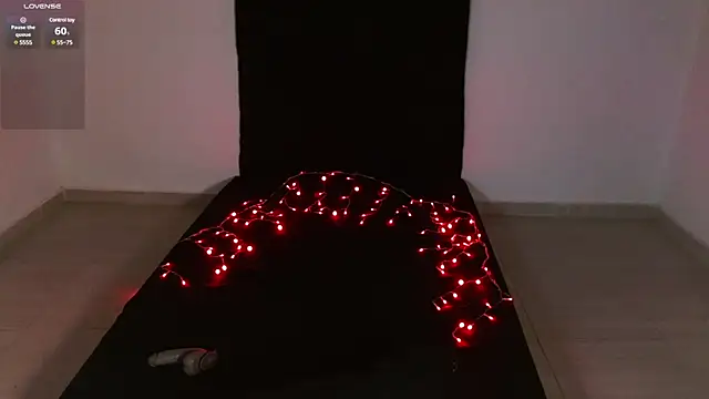 My vampire Mia online show from March 23, 2025, 3:32 am