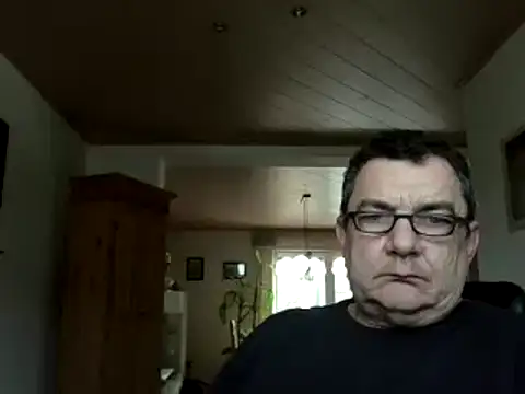 Snapshot of Nobbie444 chatting on February 28, 2026, 12:06 pm Nobbie444 online show from February 28, 2026, 12:06 pm