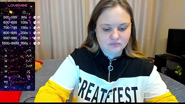 Snapshot of AlanaBrox chatting on January 10, 2025, 9:44 am AlanaBrox online show from January 10, 2025, 9:44 am