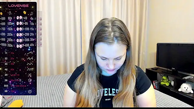 Snapshot of AlanaBrox chatting on February 8, 2025, 1:01 pm AlanaBrox online show from February 8, 2025, 1:01 pm