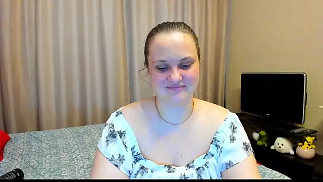 Snapshot of AlanaBrox chatting on March 5, 2025, 2:34 pm AlanaBrox online show from March 5, 2025, 2:34 pm