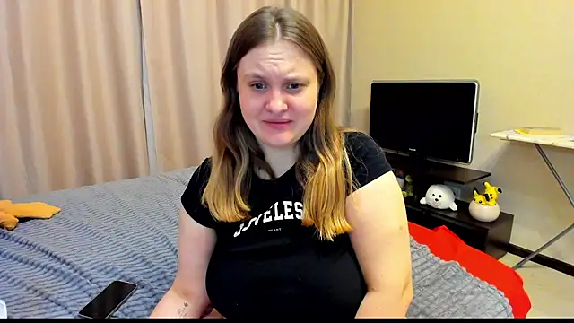 Snapshot of AlanaBrox chatting on March 20, 2025, 3:13 am AlanaBrox online show from March 20, 2025, 3:13 am