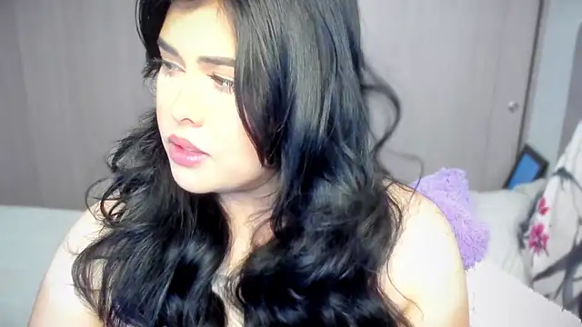 Alyaa s online show from January 12, 2026, 6:35 pm