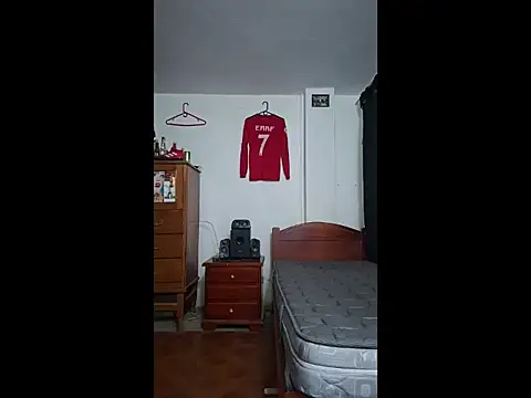 Snapshot of ALBEIROFOOTBALL1992 chatting on December 22, 2025, 5:04 am ALBEIROFOOTBALL1992 online show from December 22, 2025, 5:04 am