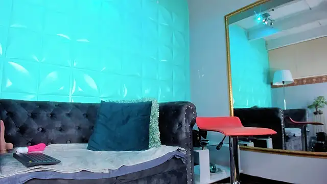 Snapshot of JolieDuvalle chatting on February 23, 2025, 12:59 pm JolieDuvalle online show from February 23, 2025, 12:59 pm