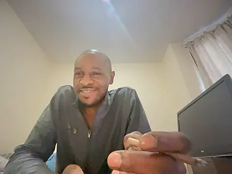 CuzzyB69 online show from February 22, 2025, 4:51 pm