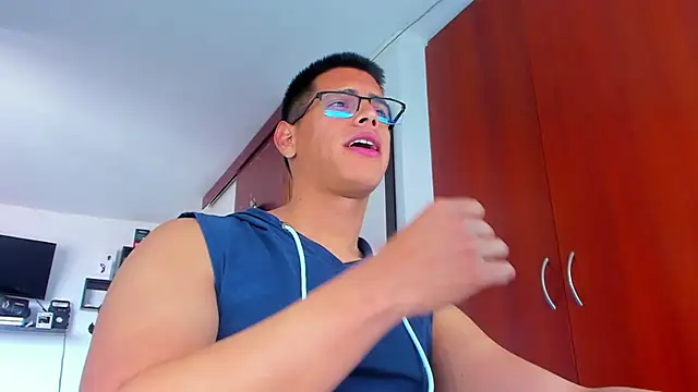 Snapshot of _John_Boy_ chatting on March 3, 2026, 7:09 pm John Boy online show from March 3, 2026, 7:09 pm