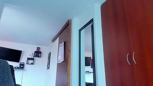 Snapshot of _John_Boy_ chatting on March 17, 2026, 7:06 pm John Boy online show from March 17, 2026, 7:06 pm