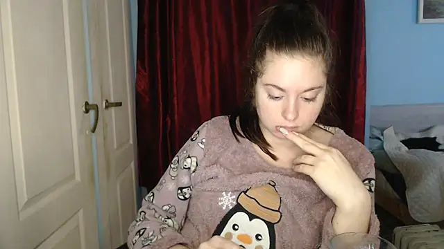 ryhhnnagold99 online show from November 20, 2025, 12:38 pm