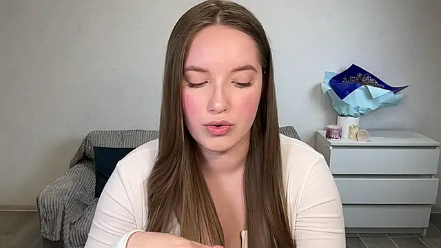 EvaMaddison online show from February 26, 2026, 5:23 pm