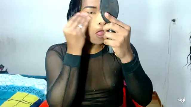 Snapshot of valeriaxxx11 chatting on April 29, 2026, 12:27 am valeriaxxx11 online show from April 29, 2026, 12:27 am