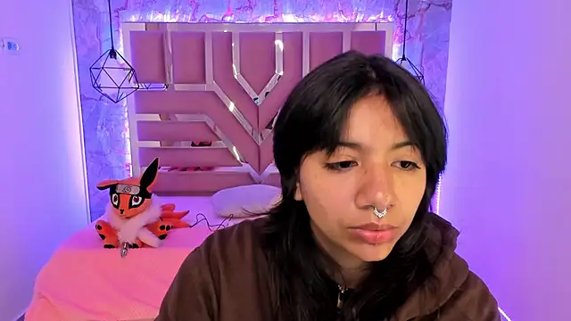 Nami usagi online show from January 13, 2025, 12:02 pm