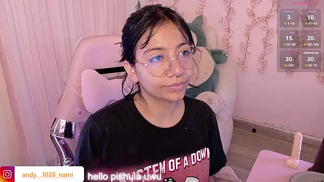 Snapshot of Nami_usagi chatting on June 2, 2026, 8:00 pm Nami usagi online show from June 2, 2026, 8:00 pm