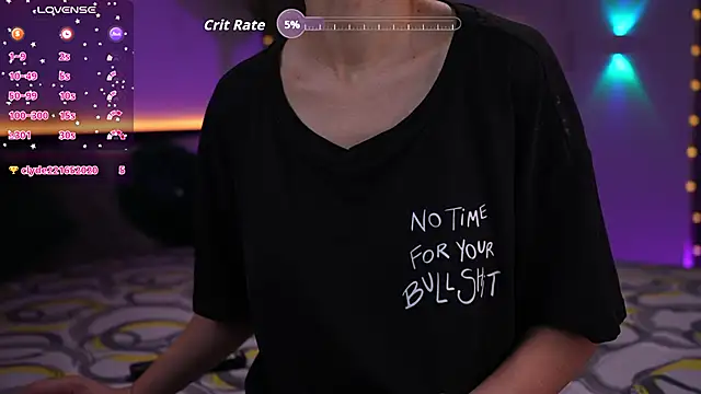 Lorettelorena online show from November 16, 2025, 8:03 pm