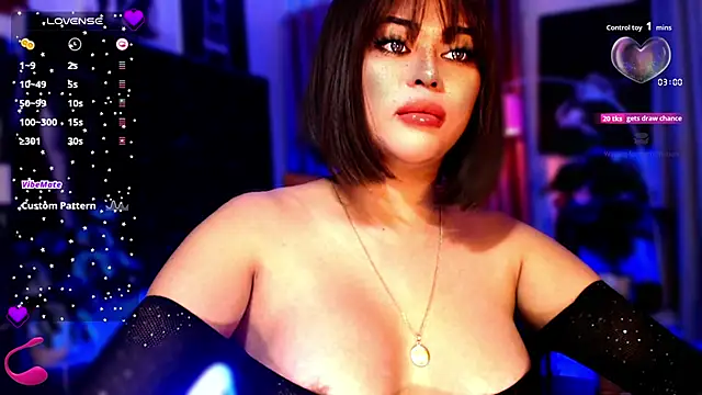 Thalia Cambridge online show from November 6, 2025, 8:10 pm