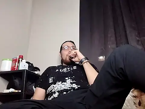 Snapshot of lucasgalacticman chatting on January 15, 2025, 5:37 pm lucasgalacticman online show from January 15, 2025, 5:37 pm