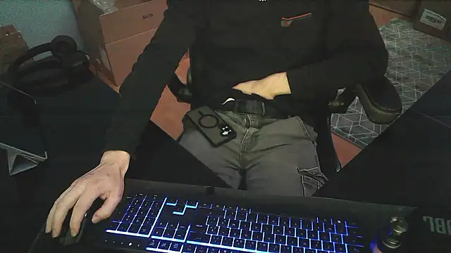 AlexEtSonSexe36 online show from March 20, 2026, 6:35 pm