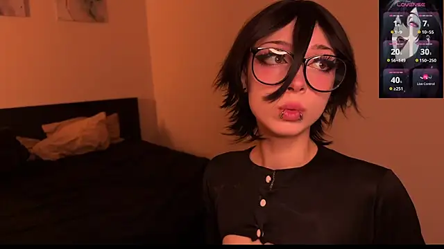 Handsomepure online show from April 2, 2026, 11:35 pm