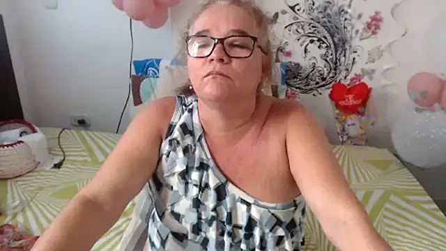 selenax2023 online show from February 25, 2025, 2:00 pm