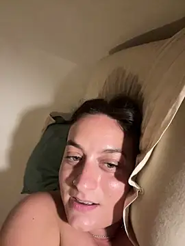 indierotic online show from February 2, 2026, 2:32 am