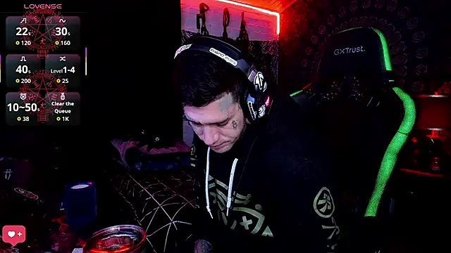 Snapshot of josh__ackerman chatting on September 15, 2025, 2:44 am josh ackerman online show from September 15, 2025, 2:44 am