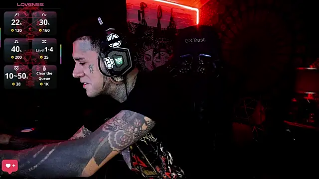 Snapshot of josh__ackerman chatting on September 16, 2025, 7:20 am josh ackerman online show from September 16, 2025, 7:20 am