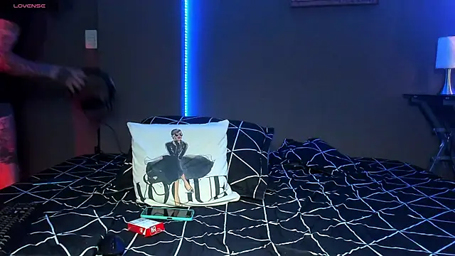 Snapshot of josh__ackerman chatting on April 1, 2026, 9:43 am josh ackerman online show from April 1, 2026, 9:43 am