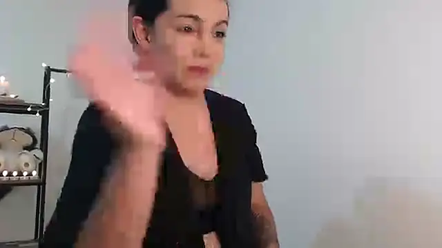 camii 7 online show from December 31, 2024, 6:02 pm