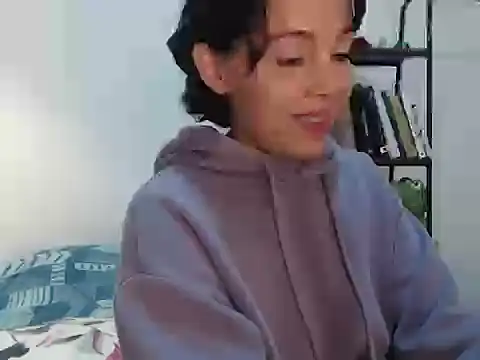 camii 7 online show from March 1, 2025, 4:47 am