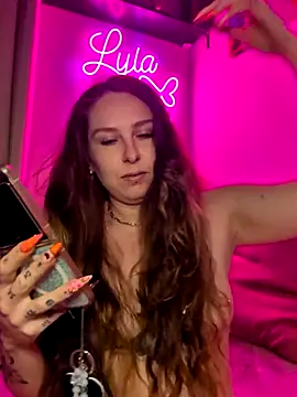 Lyia Ziggy online show from June 25, 2026, 9:41 pm