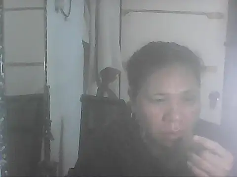 hotwet mama4uxx online show from October 3, 2025, 6:21 am