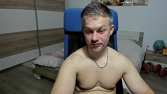 RobbyShawz online show from May 25, 2026, 3:56 am