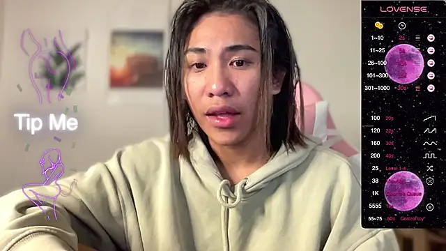 Alaia Pope online show from February 25, 2025, 2:22 pm